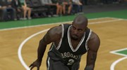 《NBA 2K15》内线封盖图文教程